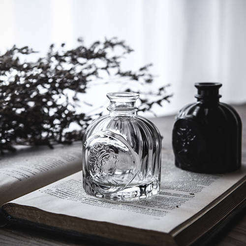 Black&Transparent Glass Vases