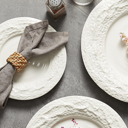Relief  Stone  Surface Stoneware Dish