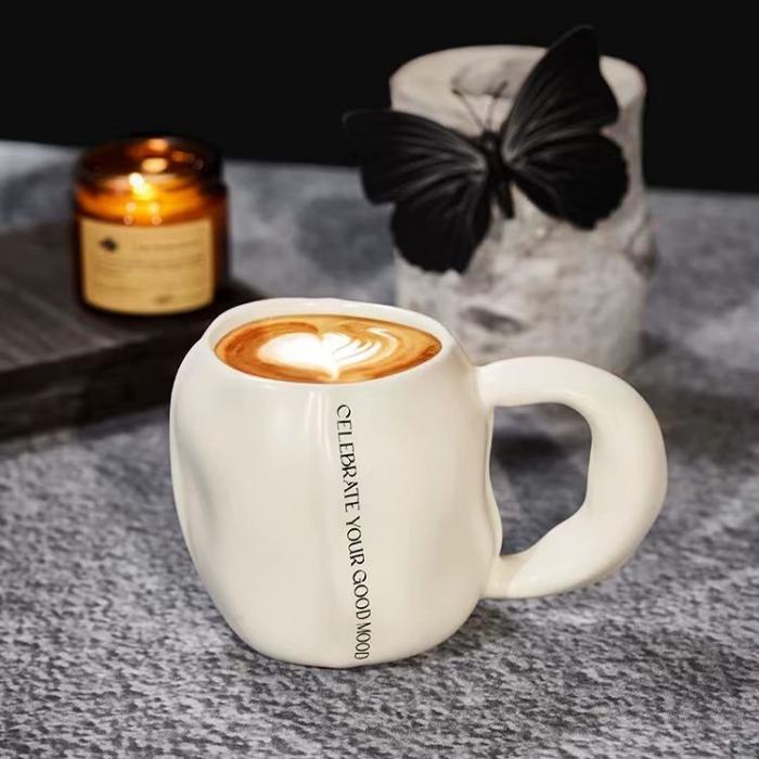 Ceramic Wavy Appearance White&Black Mugs